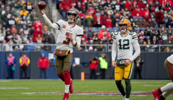 tampa bay buccaneers vs green bay packers match player stats​